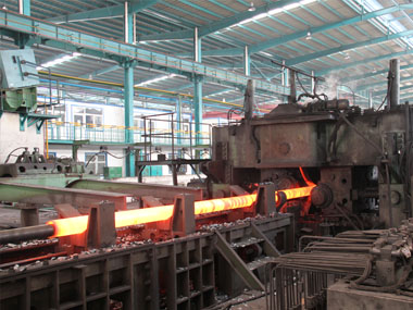 贺州无缝钢管厂家生产线